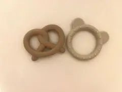 歯固め　プレッツェル　クマ　シリコン　おもちゃ
