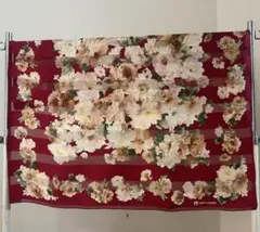 mila schon シルク100 赤 花柄 大判ストール