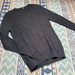 ユニクロ Vネック リブニット セーター 毛、カシミヤ　ダークグレー