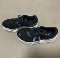 【美品】オン　クラウドモンスター2　ブラック　25.5cm