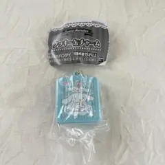 サンリオ　クッキー缶チャーム　シナモロール