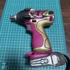 Item thumbnail for item 64efae50-02d7-4d70-9aa5-af59e4f1ff11