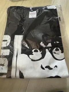 Item thumbnail for item fbc5399d-19b5-42fd-98e0-18622651963f