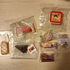 【まとめ売り】ガチャガチャ　モンテール　ブルボン　フジパン　トイスピ