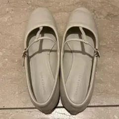Charles&Keith メリージェーン　パンプス　23.5cmのサムネイル
