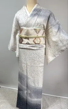 AA76愛華 着物 小紋 絞り 手縫い仕立て 正絹 美品 - メルカリ