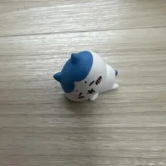 ハチワレ フィギュア