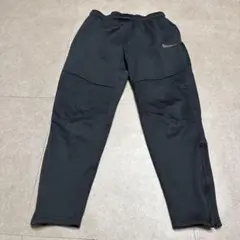 Nike ナイキ　トラックパンツ　ジャージ　ランニング　黒　裏起毛　Lのサムネイル