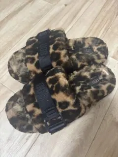 UGG フラッフィータ フラッフサンダルのサムネイル