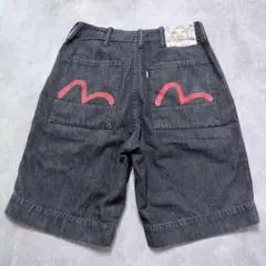 【EVISU】ハーフデニム W30 黒 ブラック カモメ ショートパンツ 赤のサムネイル