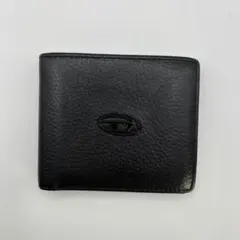 DIESEL 二つ折り財布　オールブラック　1dr Dロゴ　財布　シボ　黒