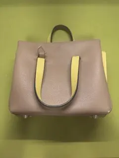 ZARA ハンドバッグ、ショルダーバッグのサムネイル