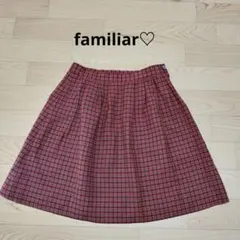 赤 スカート
