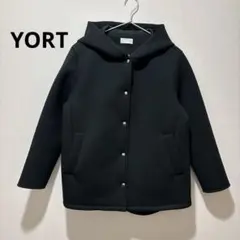 YORT ブラック　ダンボール　パーカー