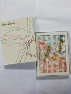 NINA RICCI 花柄ストライプハンカチセット
