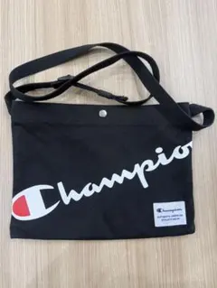 Champion サコッシュ ブラック ロゴプリントのサムネイル