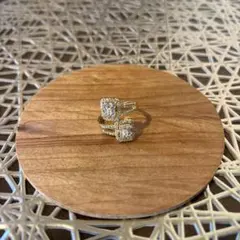 Item thumbnail for item 49e293eb-ea36-474e-914e-02172783c4f9