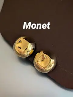 Monet モネ ヴィンテージ イヤリング ゴールド ドーム ボタン