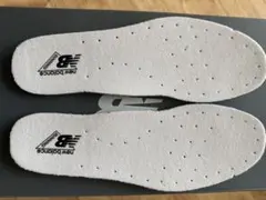 ニューバランス NB 中敷き 新品 （箱つきません）のサムネイル