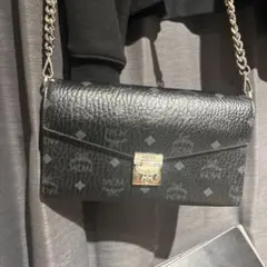 janus 様専用 MCM ショルダーバッグ ブラック ブルー - メルカリ
