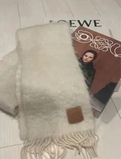 LOEWEマフラーのサムネイル