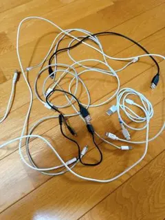充電ケーブル 複数 ホワイト ブラック