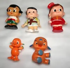ソフビ貯金箱、人形5個 ノベルティ 非売品 - メルカリ