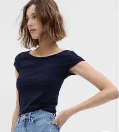 GAP モダンキャップスリーブTシャツ　ネイビー Mサイズ