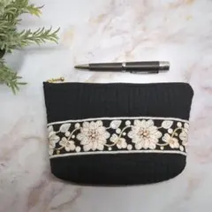 マチ付き インド刺繍 × ヌビポーチ ブラック 母子手帳 化粧ポーチ ペンケース