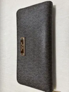 MICHAEL KORS ブラックレザー長財布