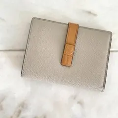 6570 極美品☆LOEWE ロエベ トライフォールド 折り財布 グレージュ