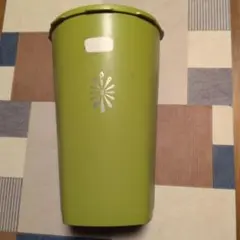 Tupperware 保存容器 円筒形　タッパーウェア本体のみ　蓋無し容器