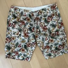 値下げユニオンステイション　サイズL 花柄ショートパンツのサムネイル