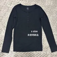 GAP モダンヘンリーネックTシャツ