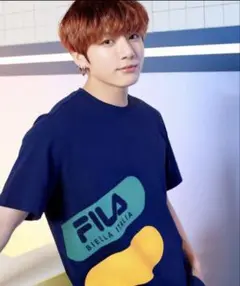 BTS　ジョングク　FILA　Dynamite　トレーナー　M　新品　匿名配送 予約】BTS JUNGKOOK 着用 SWEATSHIRT 「BTS X FILA DYNAMITE