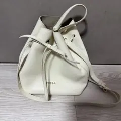 FURLA ホワイト バッグ