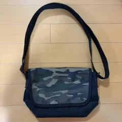 GU ショルダーバッグ　ミニ　CORDURA 黒　迷彩　コンビ
