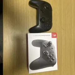 任天堂スイッチプロコントローラー