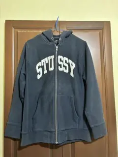 stussy ジップパーカー