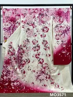 振袖 金彩 銀通し 紋意匠 薔薇 大輪 身丈166cm 撥水加工済 MO3587 