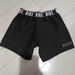 NIKE DRI-FIT 半ズボン S ブラック
