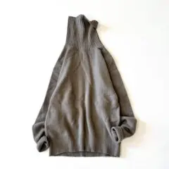 ハイネックセーター グレー