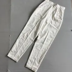 デニムパンツ　白　ホワイト　カジュアル　星刺繍　古着　ハイウエスト　オシャレ