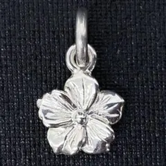 ペンダント ネックレス