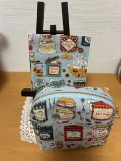 スクエアポーチ＆サニータリーポーチ ティータイム猫ちゃんブルー　c236