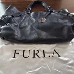 FURLA ブラック本革レザー バッグ