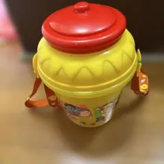 ウィニー・ザ・プー イエローポップコーンバケツストラップ付き