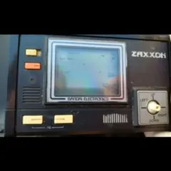 バンダイ LCD GD ザクソン　ダブルパネル LSIゲーム 未使用品 バンダイ LCD GD ザクソン ダブルパネル LSIゲーム 未使用品の通販はau