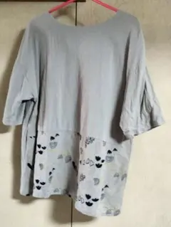 半袖 刺繍デザイン グレーM−Lサイズのサムネイル