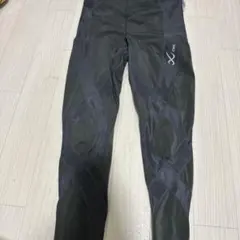 フィットネス用タイツ　CW-X